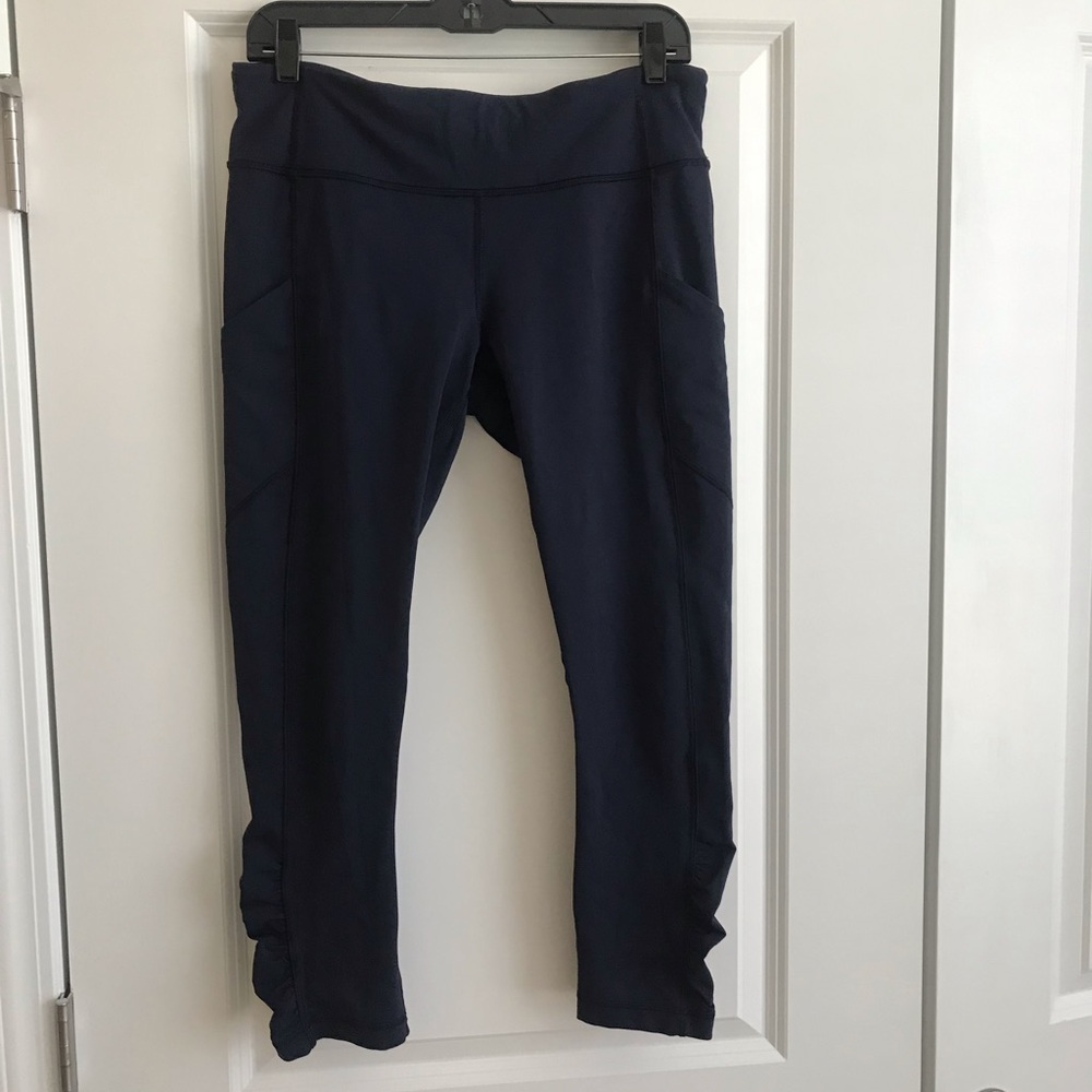 Lululemon Speed Crop 10